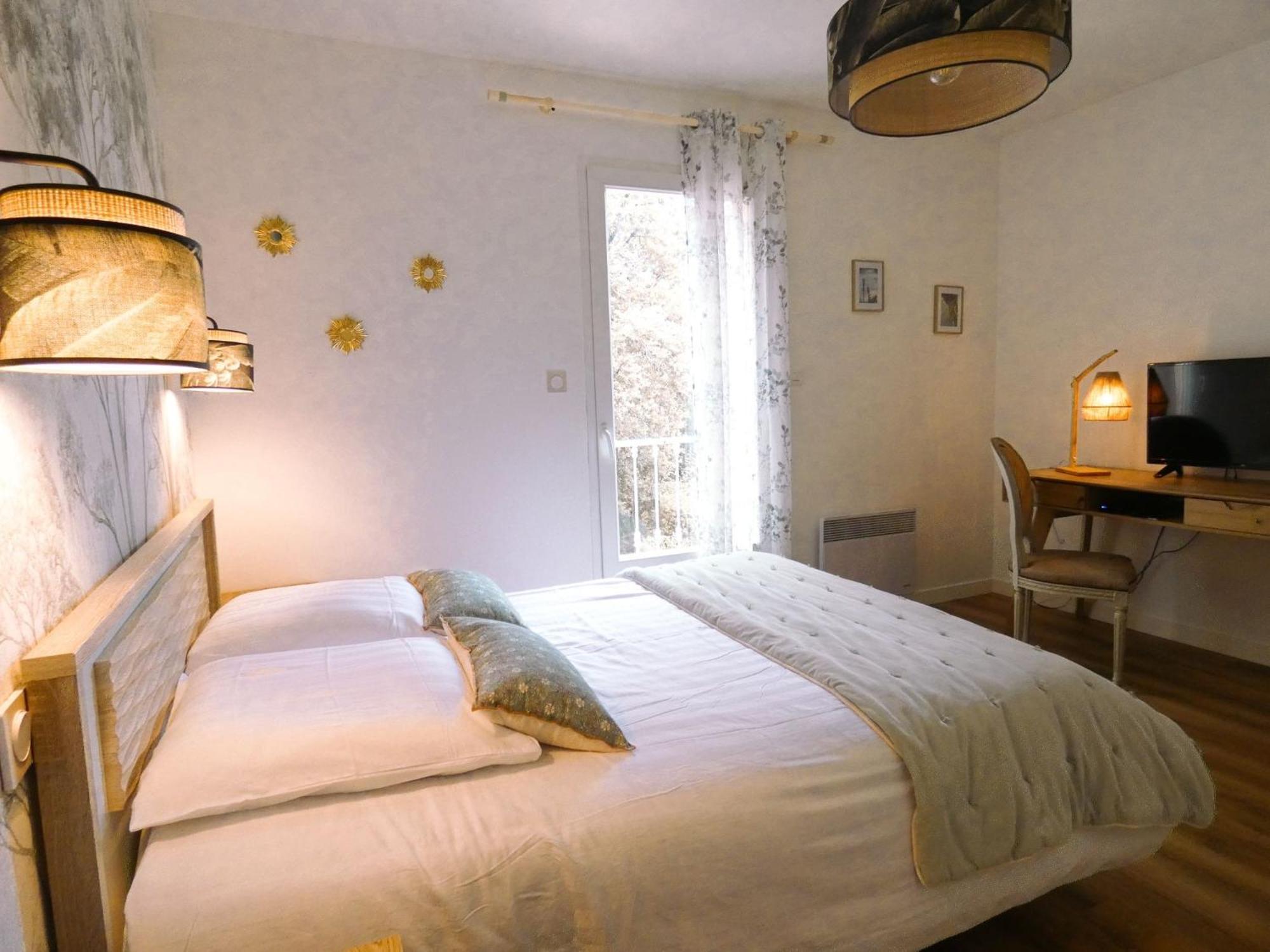 Chambre D'Hote L'Oree Des Buis Vouillé エクステリア 写真