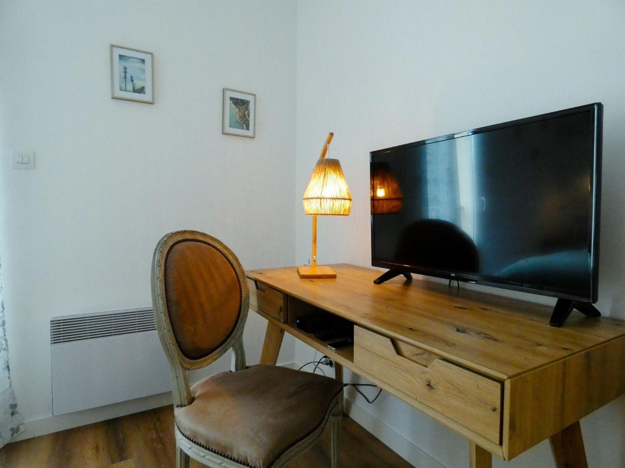 Chambre D'Hote L'Oree Des Buis Vouillé エクステリア 写真