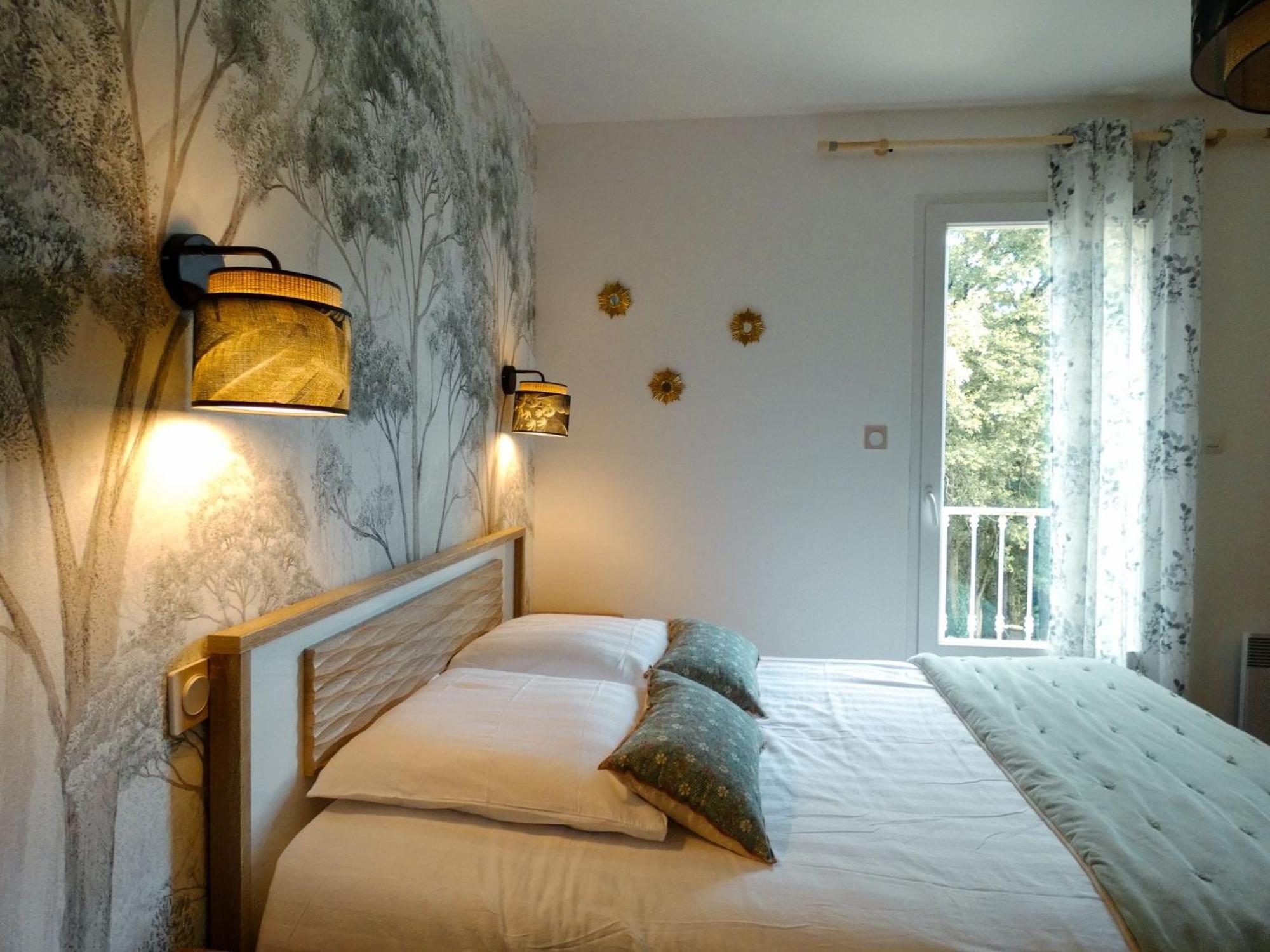 Chambre D'Hote L'Oree Des Buis Vouillé エクステリア 写真