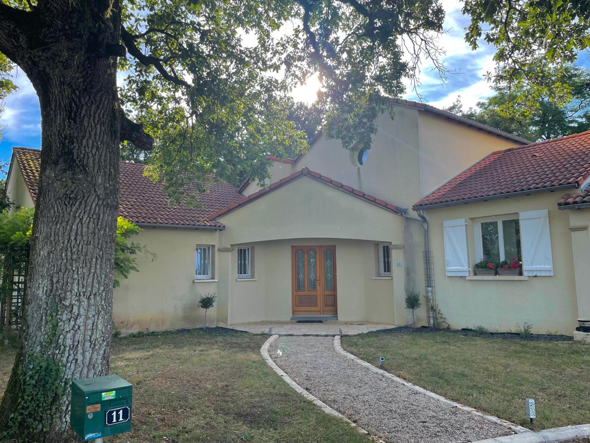 Chambre D'Hote L'Oree Des Buis Vouillé エクステリア 写真